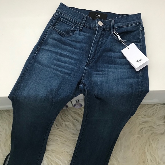 3x1 High Rise Split Seam Bell - Picture 7 of 10